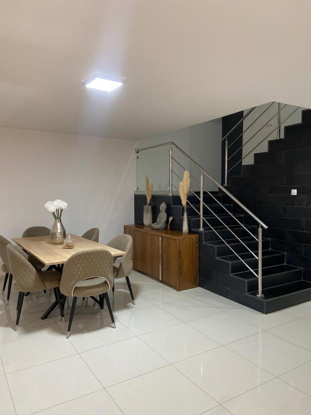 Nice Duplex, 프라이아 외부 사진