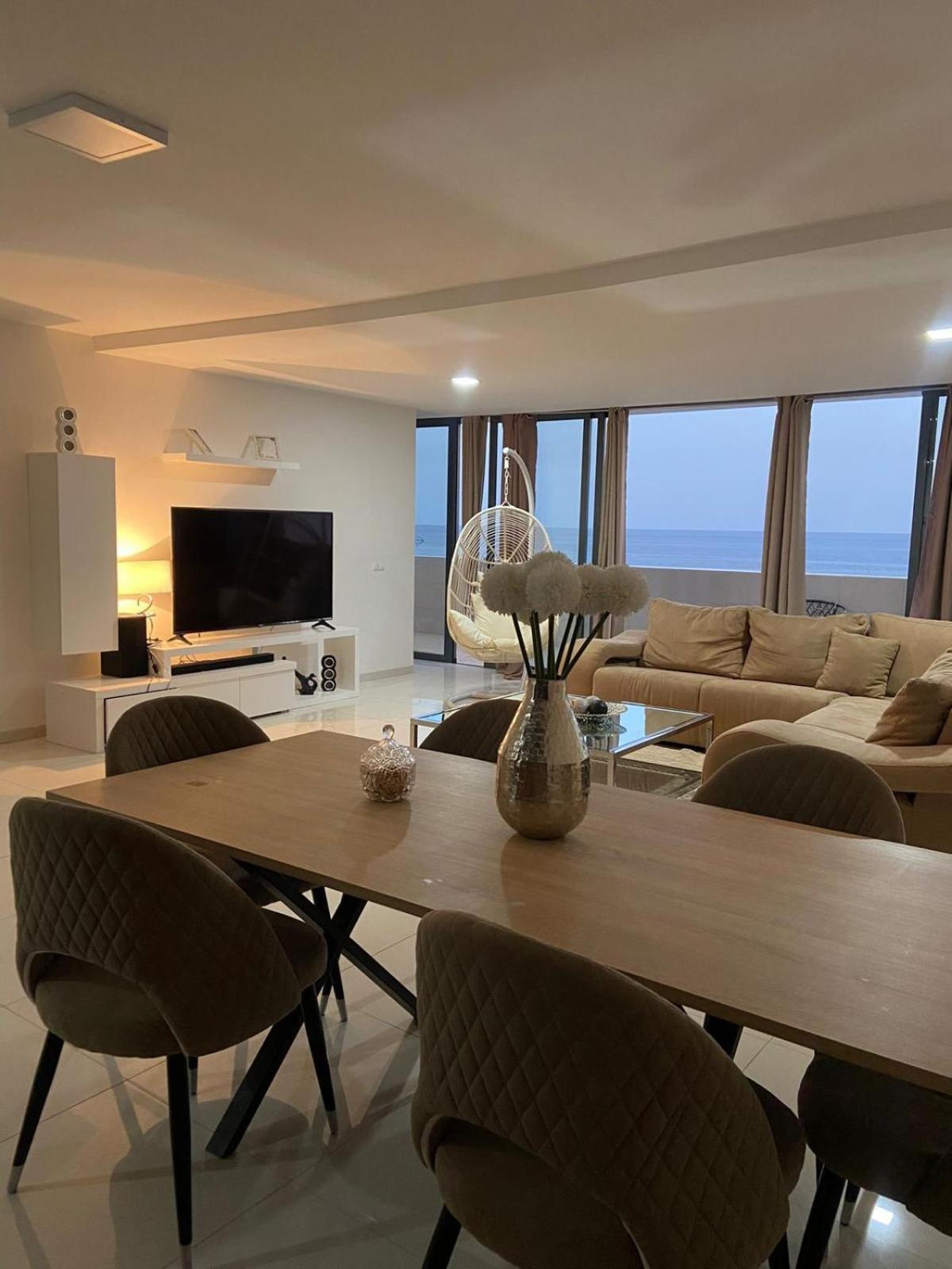 Nice Duplex, 프라이아 외부 사진