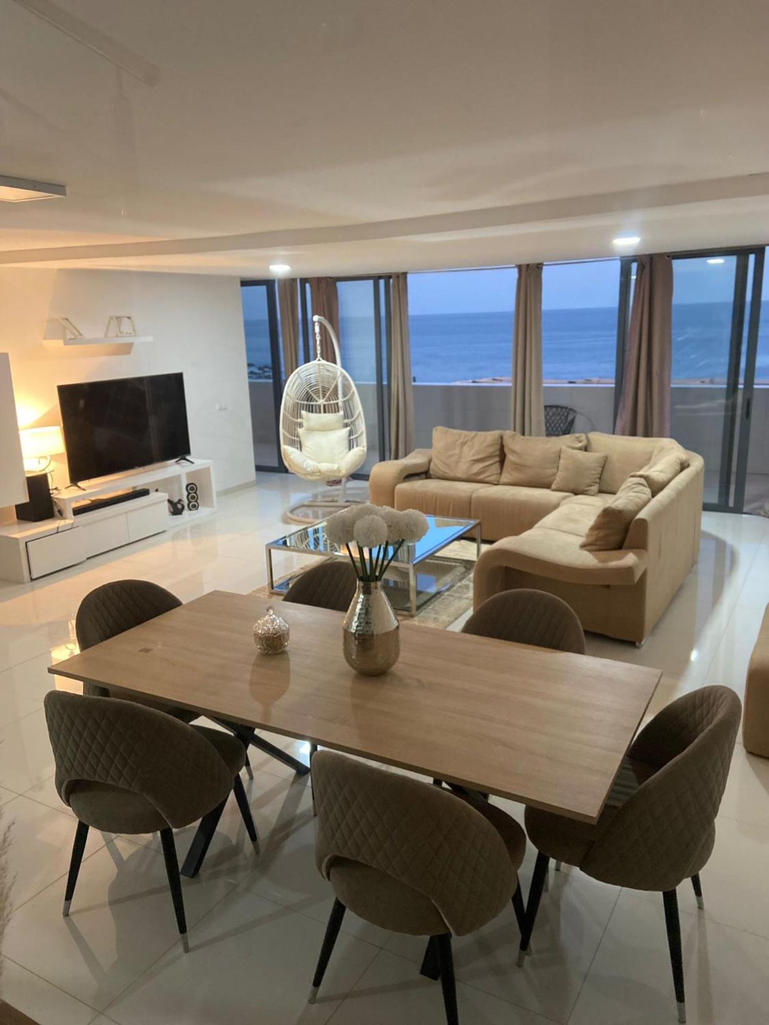 Nice Duplex, 프라이아 외부 사진